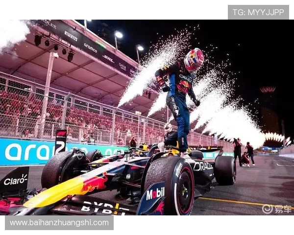 F1赛季激战正酣,梅赛德斯车队新策略挑战红牛主导地位 F1赛季激战正酣,梅赛德斯车队新策略挑战红牛主导地位