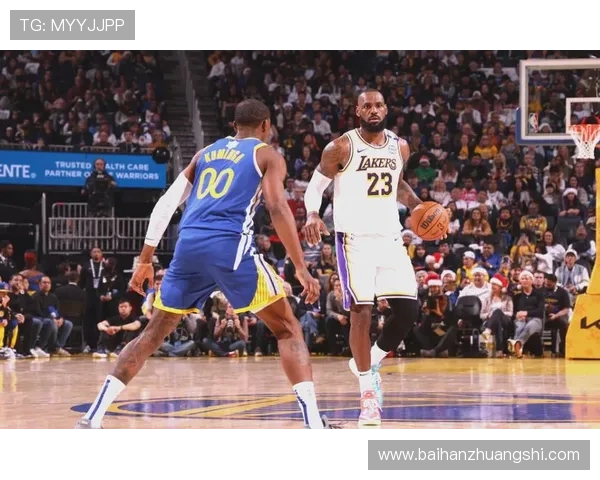 詹姆斯突破历史得分纪录，湖人险胜勇士迎来新赛季首胜